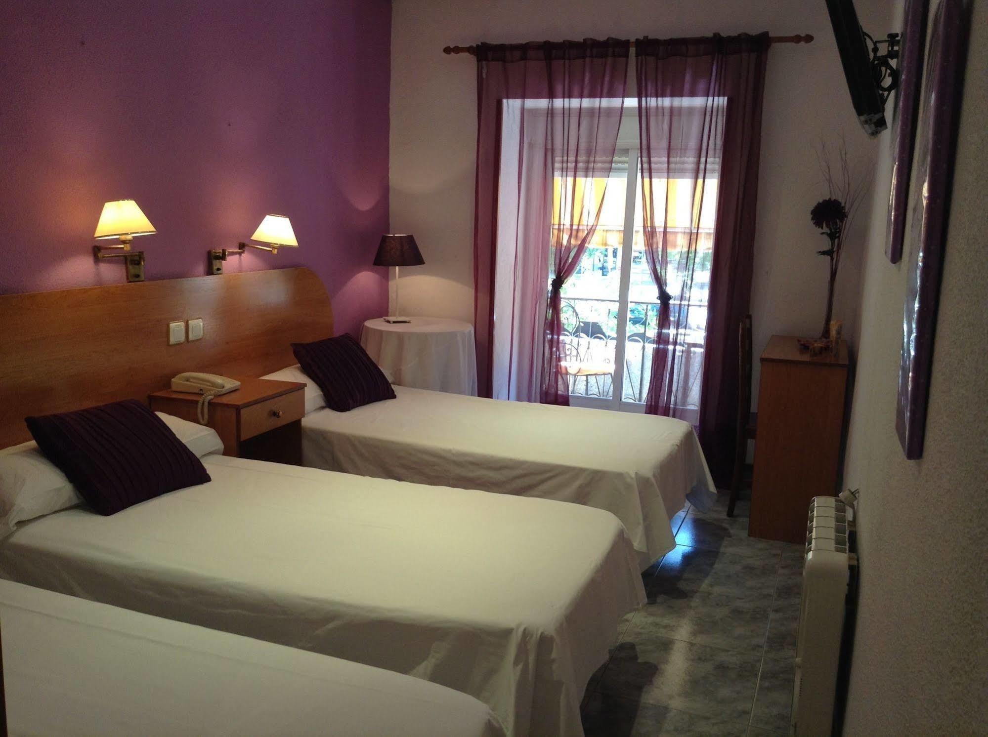 Hostal Santa Marta Aranjuez Dış mekan fotoğraf